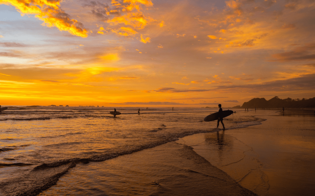 luxury surf resort costa rica
